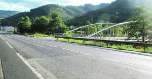 Arrancan las obras del puente de Mekolalde, en Bergara