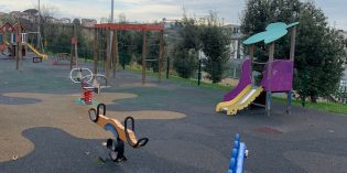 Ortuella  acomete la renovación del parque infantil de Aiega