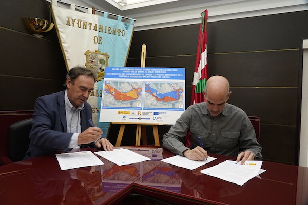 Zalla y URA firman un convenio para evitar inundaciones del Cadagua a su paso por Aranguren