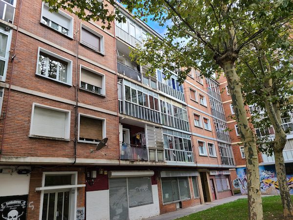 Vitoria rehabilitará 24 edificios de viviendas en el barrio de Zaramaga