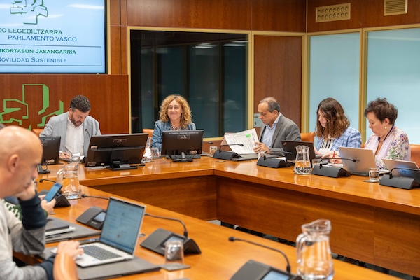 Gobierno vasco va a reformar los andenes de las estaciones de Abando y Orduña