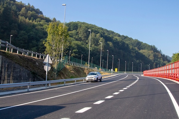 La construcción de la variante oeste de Ermua sufrirá un año de retraso