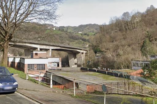 Lakua otorga un millón a Eibar para crear un parking en el edificio Ugartetxea