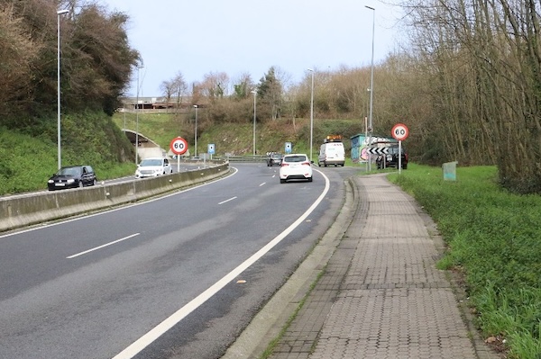Donostia reforma la iluminación de los accesos peatonales a Garbera