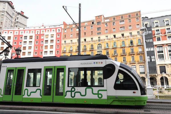 Bilbao va a crear una nueva parada tranviaria en Los Caños