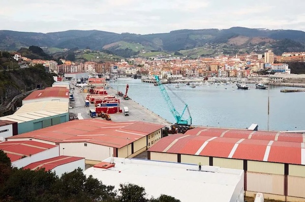 El Puerto de Bermeo va a ampliar un pabellón de servicios