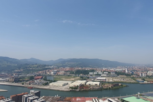 Ría 2000 da el visto bueno al estudio para soterrar el tren en Punta Zorroza