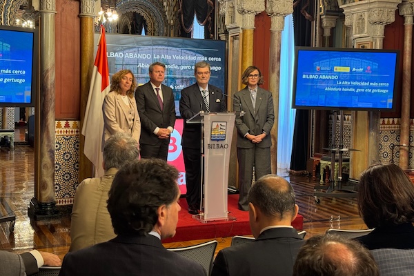 La alta velocidad adelanta su llegada a Bilbao con una solución provisional