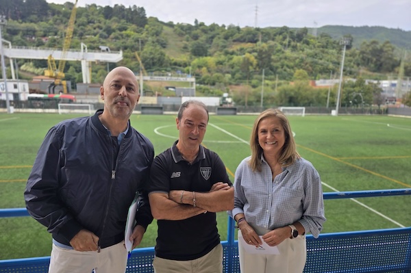 Barakaldo acaba la renovación del campo de fútbol de Ibarreta