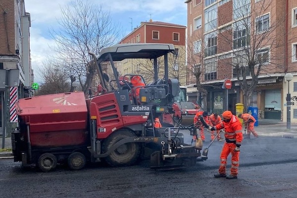 Vitoria adjudica la nueva campaña de asfaltados de 2027